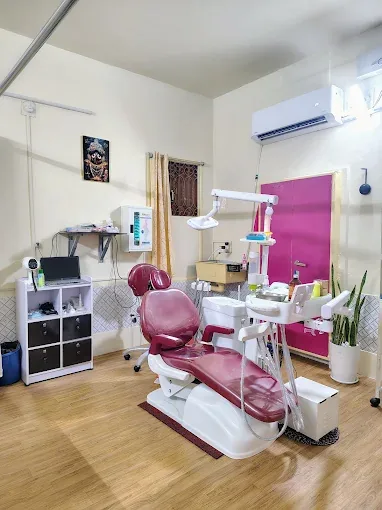 Suhasini Dental Care interior